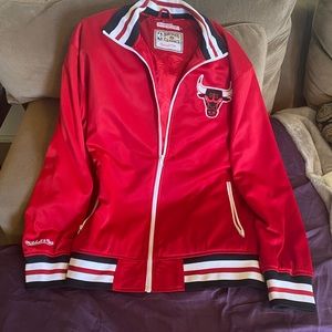 Chicago bulls satin warm up jacket